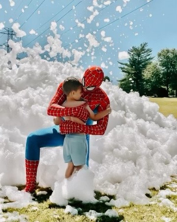 foam party spiderman